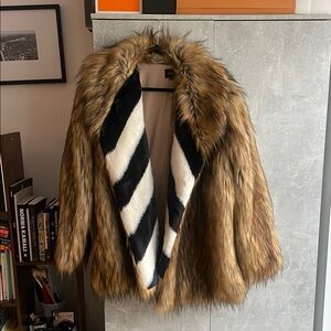 Luxurious Faux Fur Coat with Striped Lining
